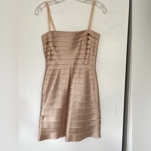 BCBG MAXAZRIA Gold Mini Strapless Tiered Dress